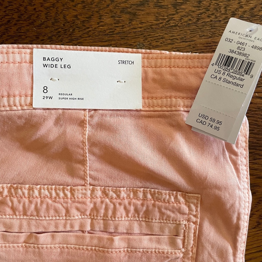 Woman’s AE cargoes